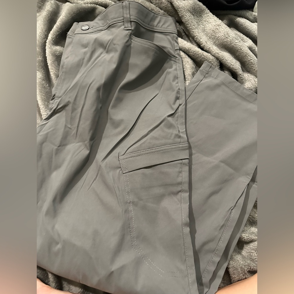Hi-tec gray pant sz 38x29 nwt